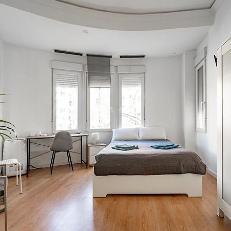 Versus Rooms Valencia Buitenkant foto